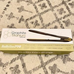 BaBylissPRO Graphite Titanium 1” Ionic Flat Iron NEW IN BOX